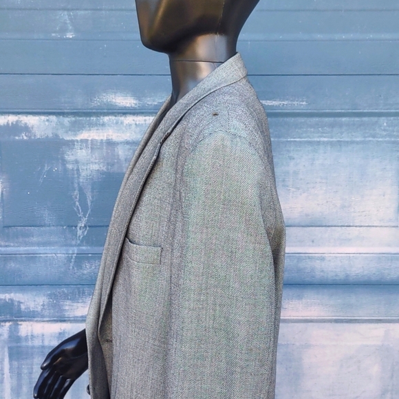 Burberry® Men's Pure Wool Snake Eye pure Wool Fabric Blazer - Picture 3 of 16